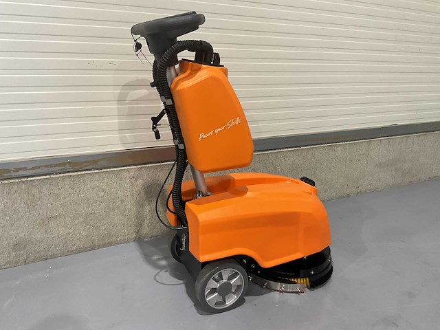 2026 daewoo achterloop schrobmachine - afbeelding 6 van  13