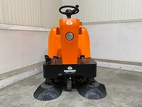 2026 daewoo das 80 opzit veegmachine - afbeelding 11 van  18