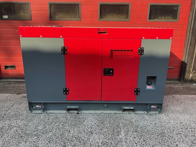 2026 devol vg-r30 37,5 kva noodstroomaggregaat - afbeelding 4 van  22