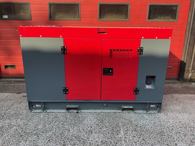 2026 devol vg-r30 37,5 kva noodstroomaggregaat - afbeelding 4 van  22