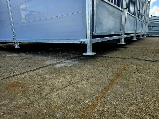 2026 dieren stal - afbeelding 21 van  25