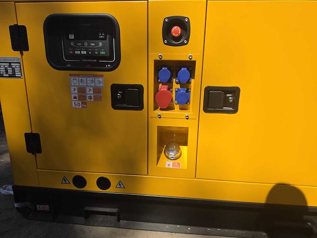 2026 european generator solutions em-184g 35kva 3-fase noodstroomaggregaat - afbeelding 5 van  11