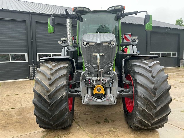 2026 fendt 826 vario vierwielaangedreven landbouwtractor - afbeelding 11 van  43