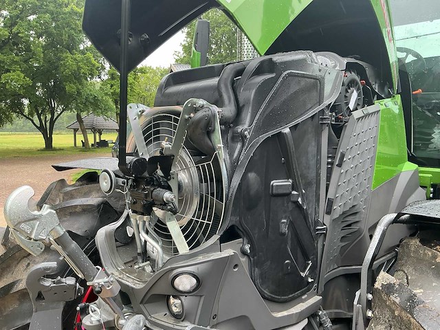 2026 fendt 826 vario vierwielaangedreven landbouwtractor - afbeelding 35 van  43
