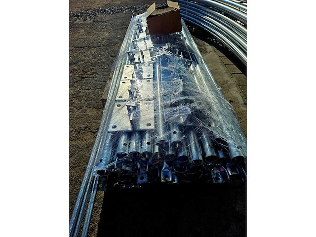 2026 folietunnel gegalvaniseerd (10,00x 20,00 mtr) (200 m2) - afbeelding 15 van  17