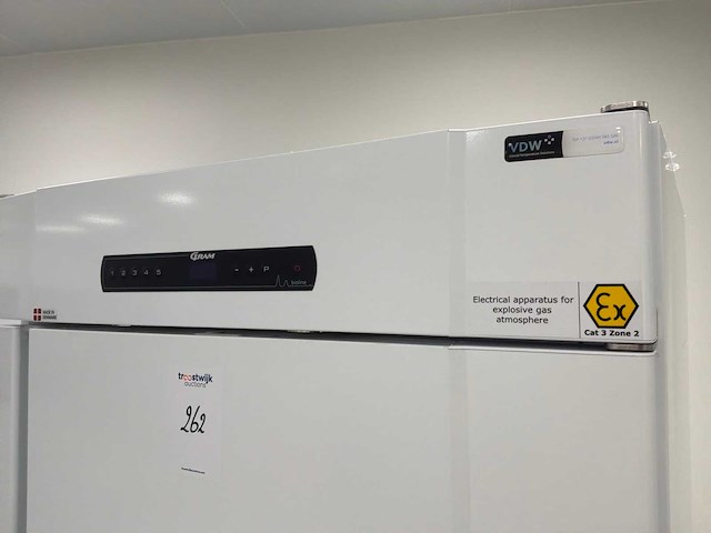 2026 gram bioline 625 atex laboratoriumkoelkast - afbeelding 4 van  6