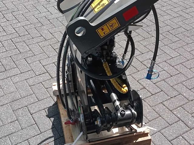 2026 häner hwg1200 hydraulische houtgrijper met baltrotors rotator en giant opname - afbeelding 4 van  8