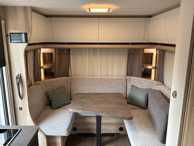 2026 hobby 495ul de luxe caravan - afbeelding 51 van  51