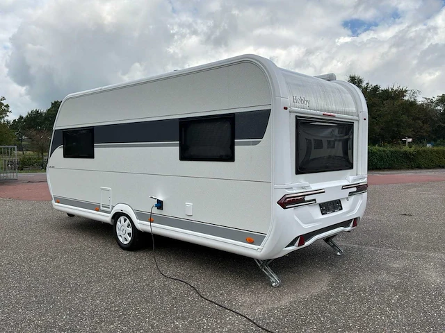 2026 hobby 495ul de luxe caravan - afbeelding 45 van  51
