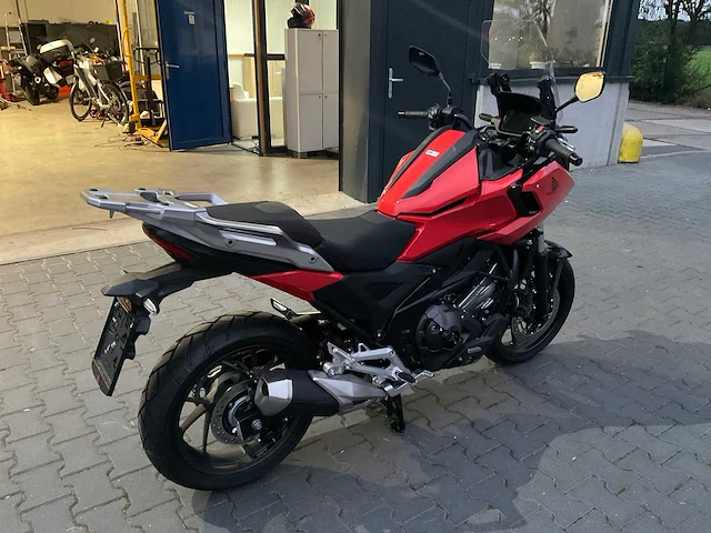 2026 honda - nc750x dct - motorcycle - afbeelding 13 van  15