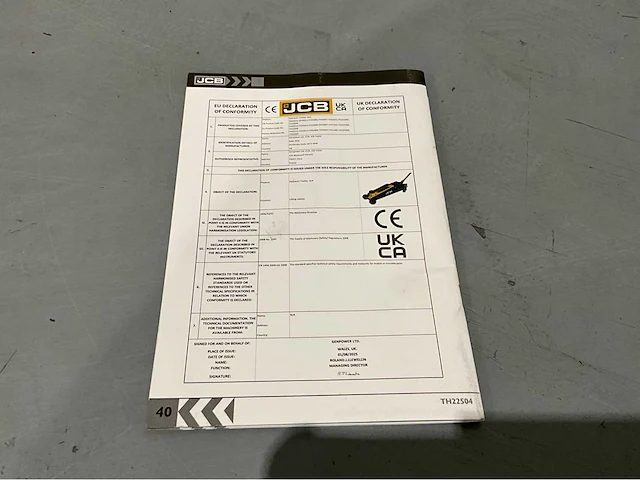 2026 jcb th22504 - hydraulische garagekrik 2.25tons - afbeelding 2 van  11