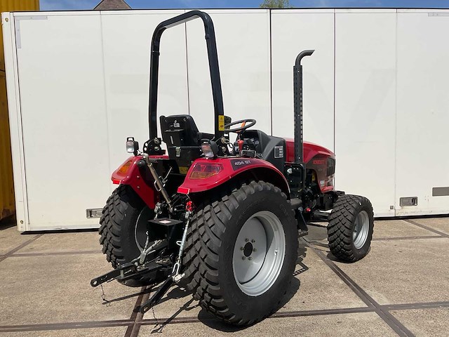2026 knegt 404 gt compacttractor - afbeelding 9 van  26