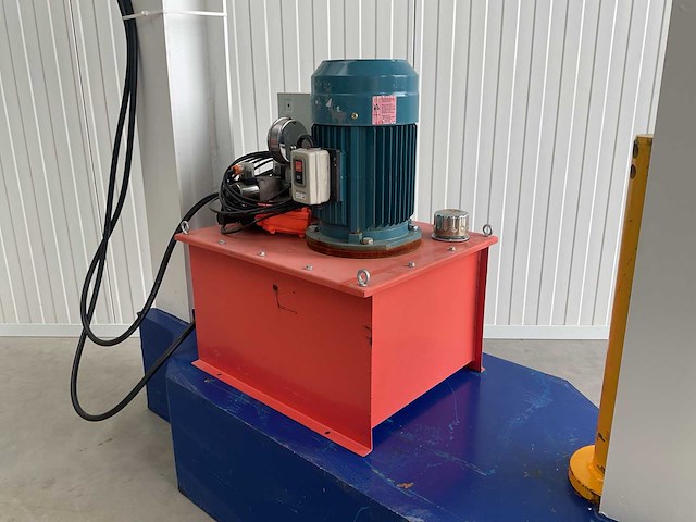 2026 koster k-100t hydraulische pers - afbeelding 15 van  15