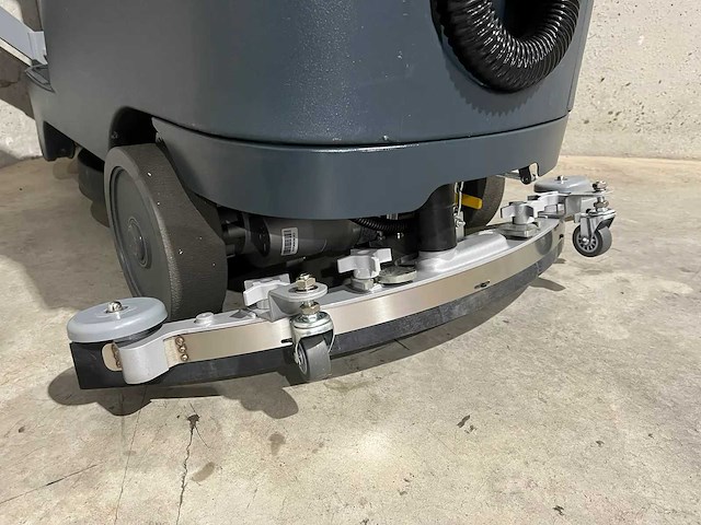 2026 kremer kr fr 70 opzit schrobmachine - afbeelding 14 van  25