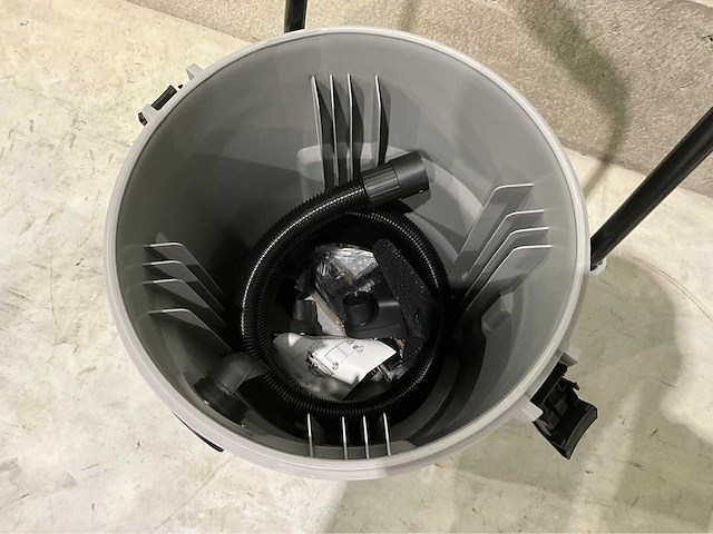 2026 kremer kr60l-3 grijs industriële stofzuiger nat/droog - afbeelding 11 van  12