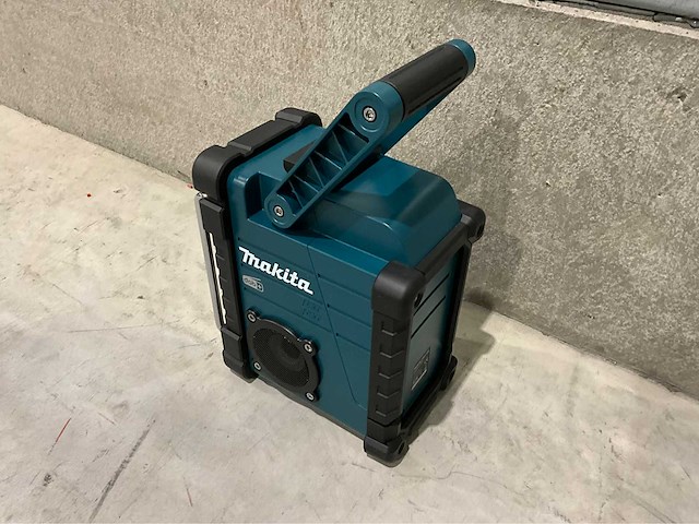2026 makita dmr110n makita bouwradio - afbeelding 6 van  11