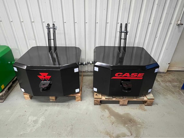2026 massey-ferguson / case frontgewichten 600kg (2x) - afbeelding 1 van  7