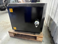 2026 massey-ferguson / case frontgewichten 600kg (2x) - afbeelding 4 van  7