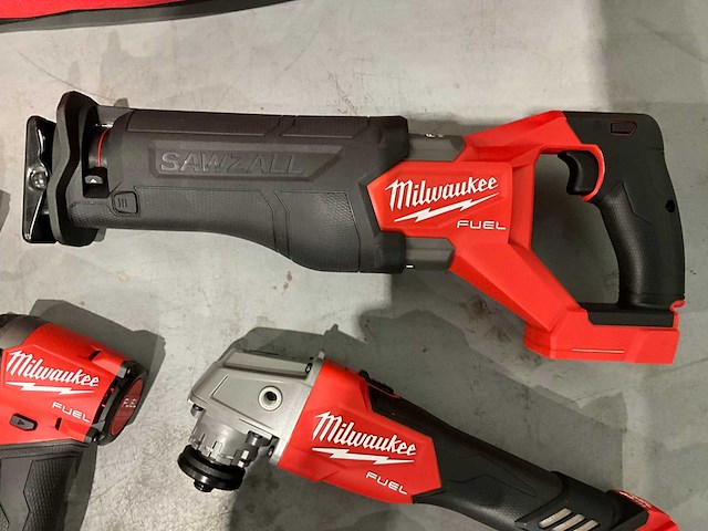 2026 milwaukee 5 delige accu combiset - afbeelding 4 van  10