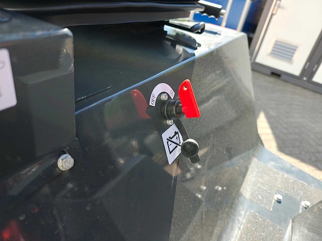 2026 minishovel - w25 advanced met kubota 4 cil en rexroth hydrauliek - afbeelding 17 van  28