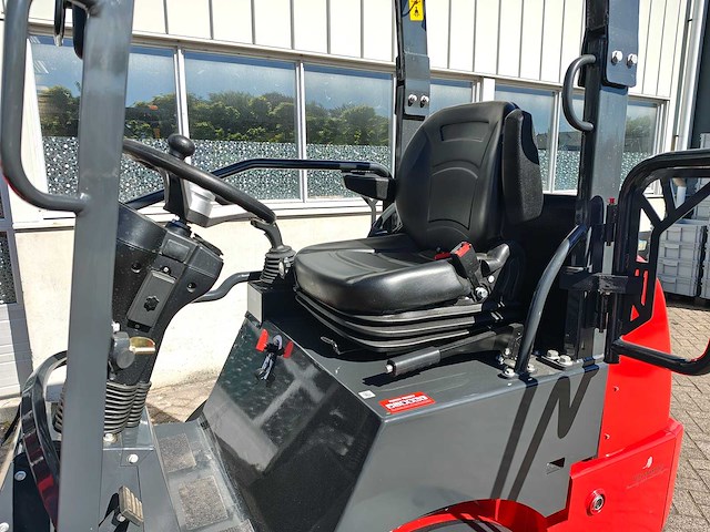 2026 minishovel - w25 advanced met kubota 4 cil en rexroth hydrauliek - afbeelding 7 van  26