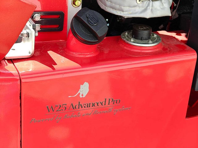 2026 minishovel - w25 advanced met kubota 4 cil en rexroth hydrauliek - afbeelding 1 van  26