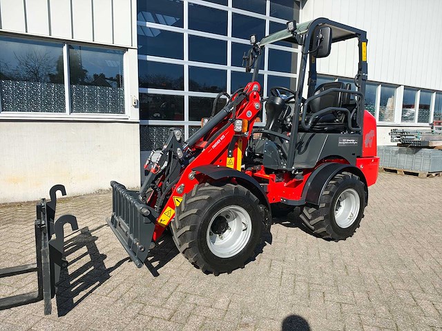 2026 minishovel - w25 advanced met kubota 4 cil en rexroth hydrauliek - afbeelding 1 van  41