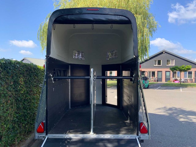 2026 niewiadow k2022htc paardentrailer - afbeelding 7 van  9