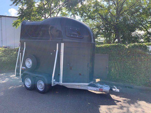 2026 niewiadow k2522htc paardentrailer (met zadelkamer) - afbeelding 9 van  16