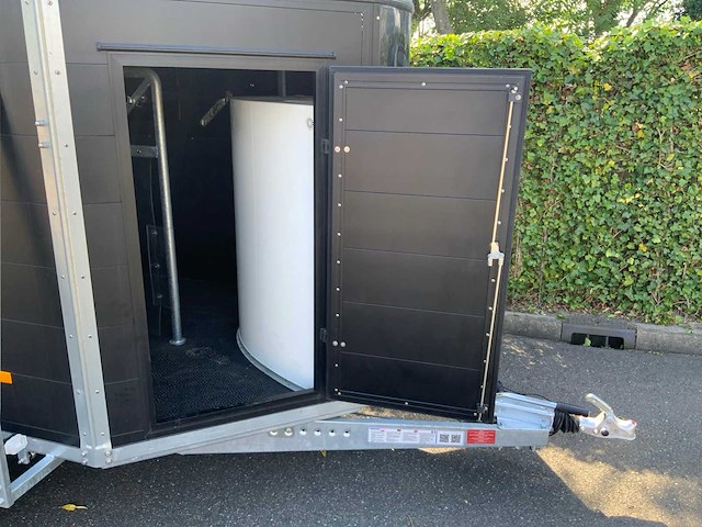 2026 niewiadow k2522htc paardentrailer (met zadelkamer) - afbeelding 13 van  16