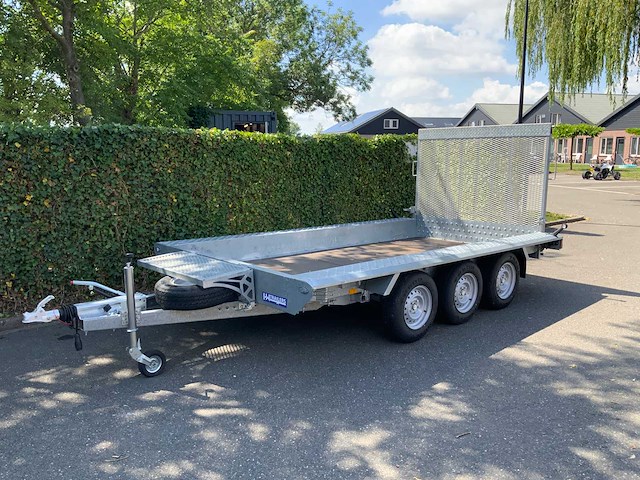 2026 niewiadow kn401835t machine/ multitransporter - afbeelding 1 van  16