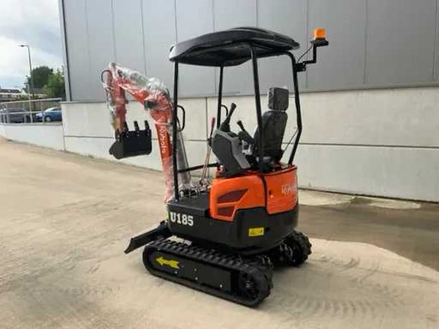 2026 powered by kubota - u185 - minigraafmachine - afbeelding 17 van  34