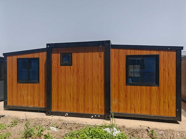 2026 rhino-houses 36,5 m2 2 slaapkamers, badkamer en keuken mobiele woonunit / tiny house met luifel / balkon - afbeelding 11 van  72