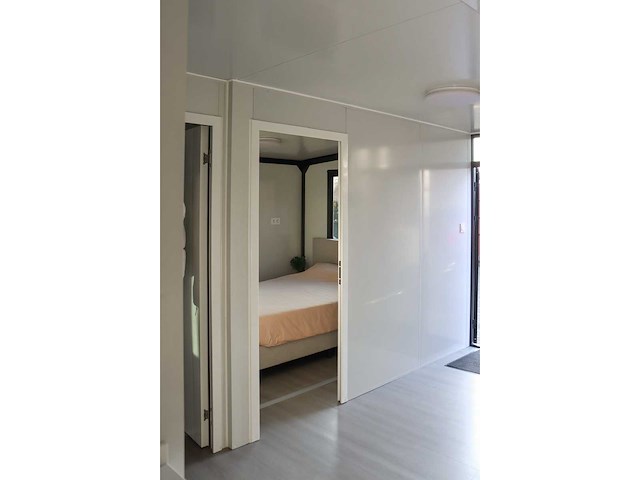 2026 rhino-houses 36,5 m2 2 slaapkamers, badkamer en keuken mobiele woonunit / tiny house met luifel / balkon - afbeelding 46 van  72
