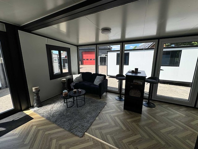 2026 rhino houses 36,5 m2 2 slaapkamers, badkamer en keuken mobiele woonunit / tiny house - afbeelding 2 van  25