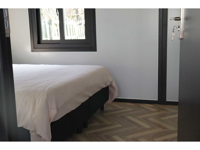 2026 rhino houses 36,5 m2 mobiele woonunit / tiny house op trailer compleet - afbeelding 47 van  105
