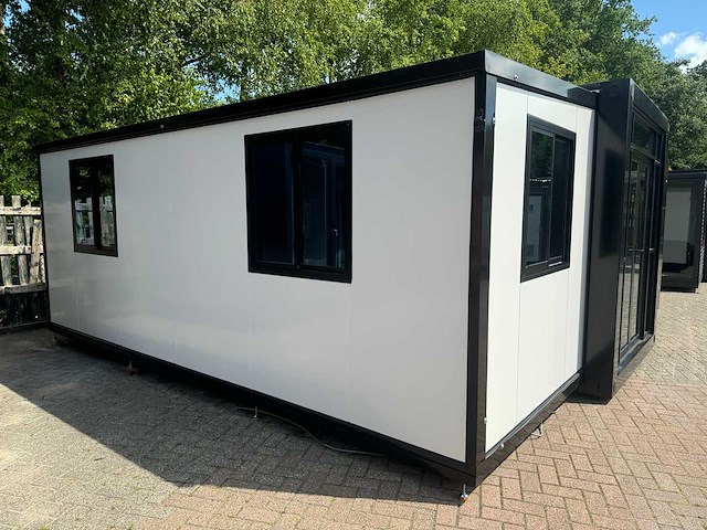 2026 rhino houses 36,5 m2 wit 2 slaapkamers, badkamer en keuken mobiele woonunit / tiny house met luifel / balkon - afbeelding 70 van  74