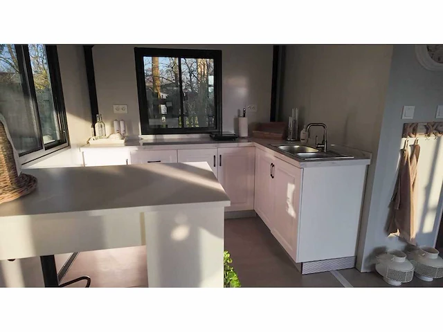 2026 rhino houses 36,5 m2 wit 2 slaapkamers, badkamer en keuken mobiele woonunit / tiny house - afbeelding 20 van  73