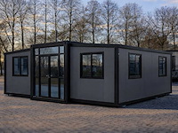 2026 rhino houses 36,5 m2 zwart 2 slaapkamers, badkamer en keuken mobiele woonunit / tiny house met luifel / balkon - afbeelding 2 van  37