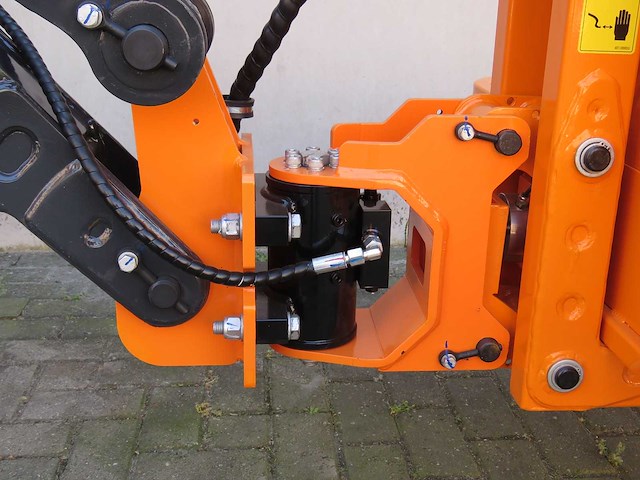 2026 rhinox rx8cz-e elektrische knikarm hoogwerker (demo-machine) - afbeelding 11 van  22