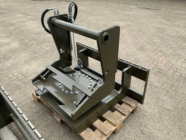 2026 r&r romastor r-2500 v1 hydraulisch 360° roterend vorkenbord - afbeelding 10 van  15