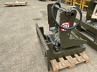2026 r&r romastor r-2500 v1 hydraulisch 360° roterend vorkenbord - afbeelding 14 van  15