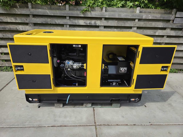 2026 rte 7423 25 kva noodstroomaggregaat - afbeelding 11 van  14