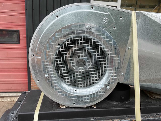 2026 spartan shs-50w houtkachel industriële houtkachel met blower - afbeelding 3 van  11