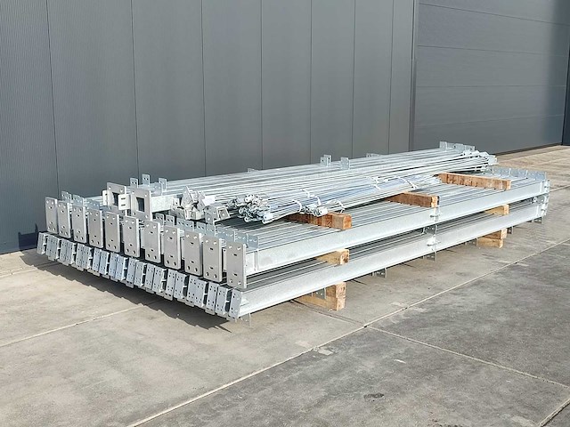 2026 staalconstructie (10,00x40,00 mtr) (400m²) - afbeelding 1 van  9