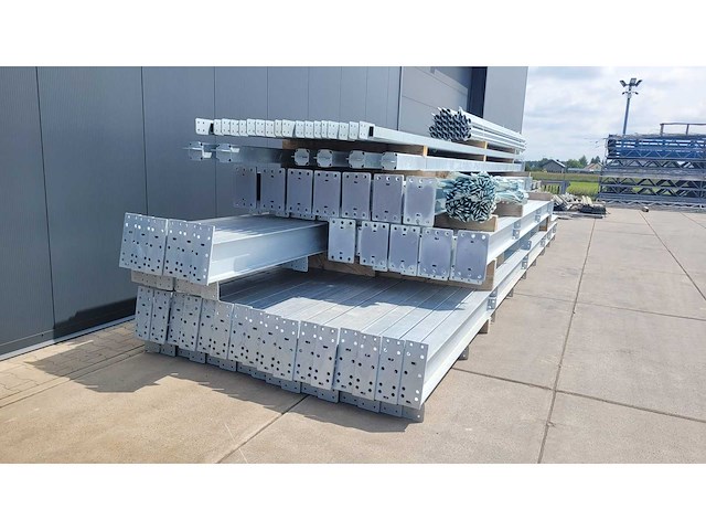 2026 staalconstructie (18,00x35,00 mtr) (630m²) - afbeelding 2 van  4