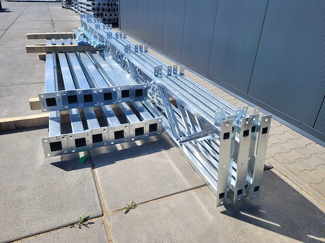 2026 staalconstructie (7,00x16,00 mtr) (112m²) - afbeelding 1 van  1