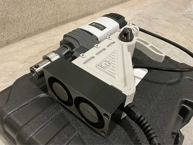 2026 stahlgruppe sg45m magnetische boormachine + 7 delige kernboorset - afbeelding 21 van  21