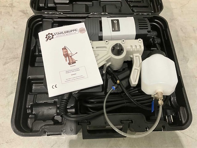 2026 stahlgruppe sg45m magnetische boormachine + 7 delige kernboorset - afbeelding 14 van  19