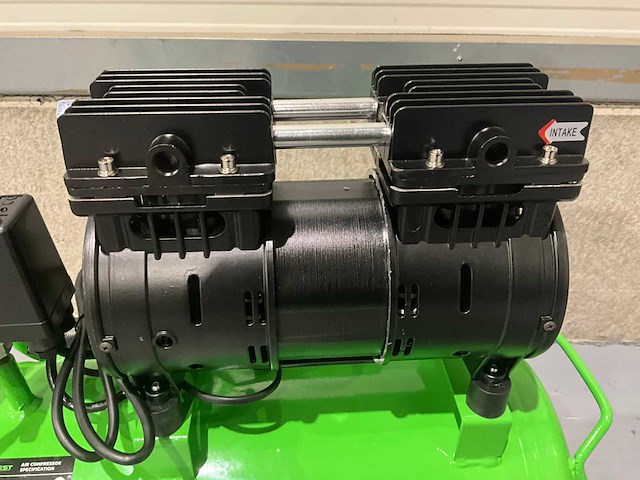 2026 stahlwerk sf550-115 24 liter luchtcompressor - afbeelding 5 van  9